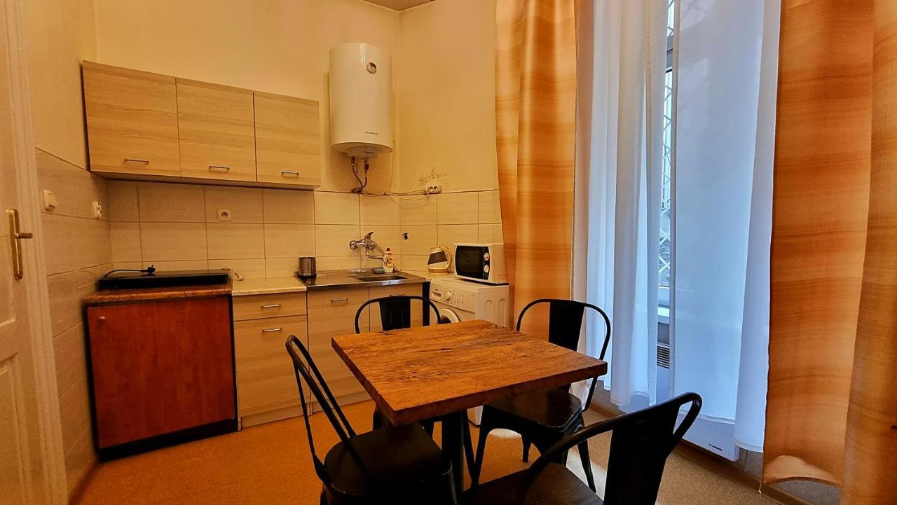 Vavelsky - Old Town Krakow